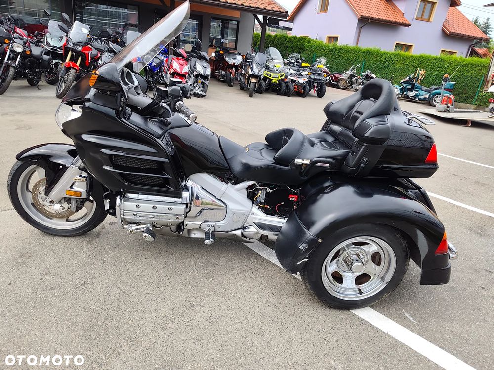 Honda GL - 9