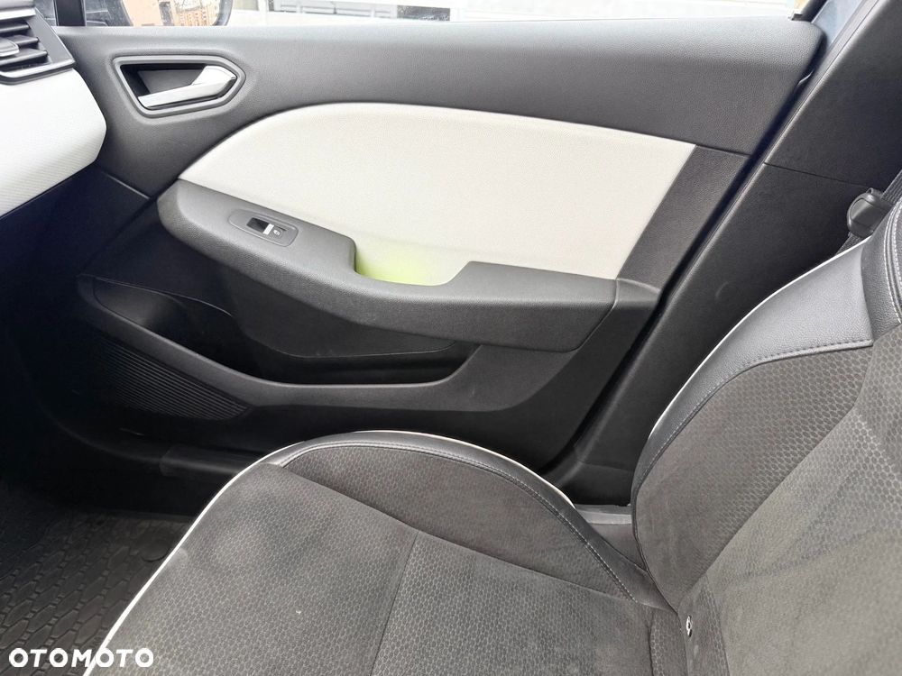 Renault Clio 1.0 TCe Zen - 9