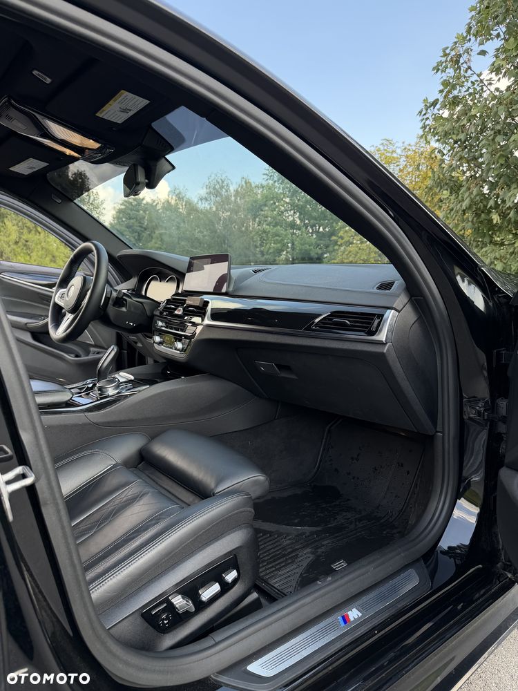 BMW Seria 5 540i xDrive M Sport sport - 17