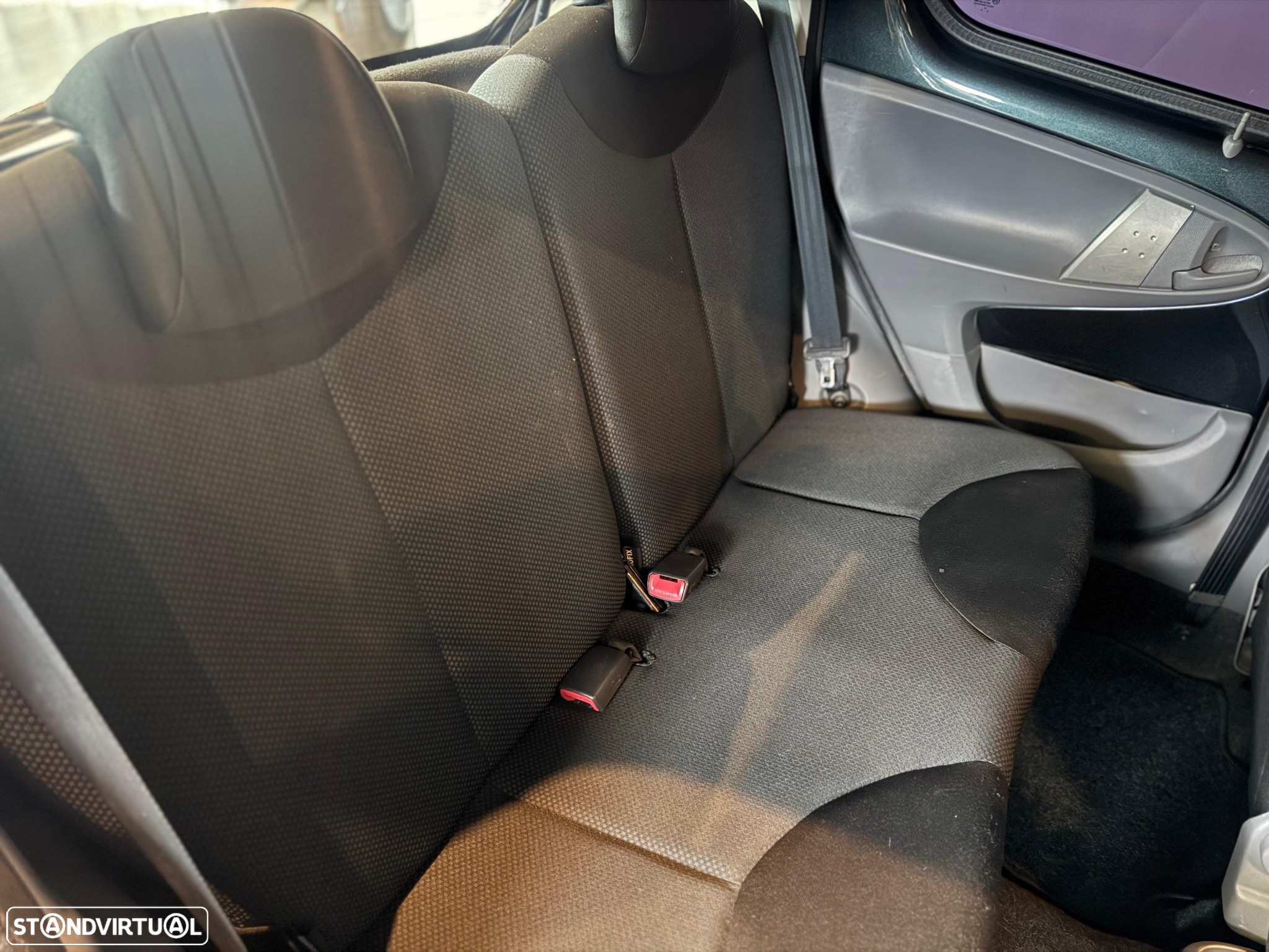 Toyota Aygo 1.0 X-Play+AC - 24