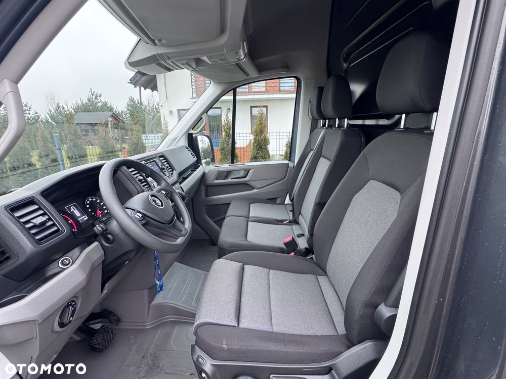 Volkswagen Crafter - 12