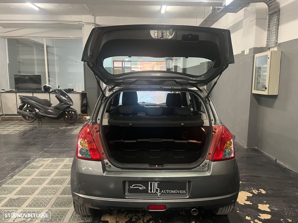 Suzuki Swift 1.3 DDiS Sport - 15