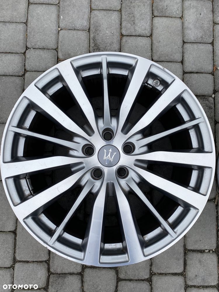Alufelgi 5x114,3 19 cali Maserati Ghibli Quattroporte 8,5J i 10,0J