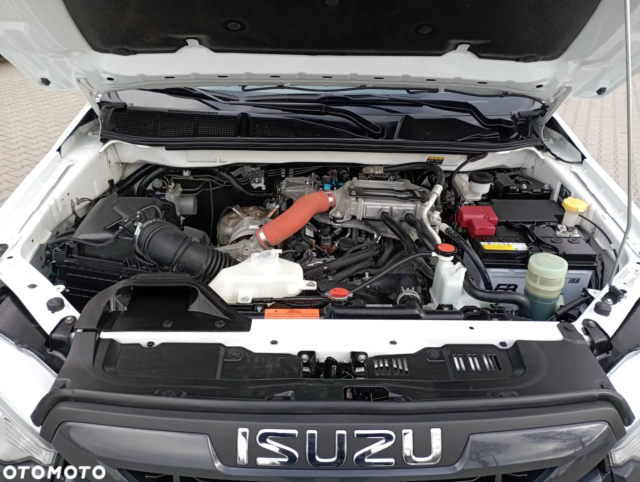 Isuzu D-Max 1.9 SC L - 32