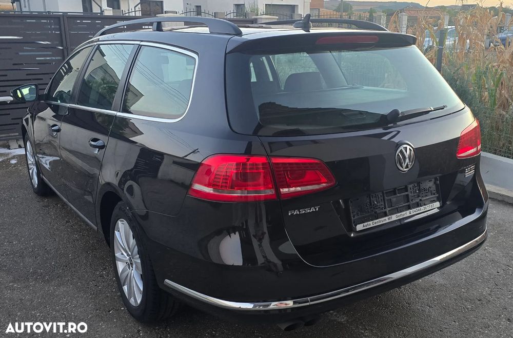 Volkswagen Passat 2.0 TDI BlueMotion Technology Comfortline - 4