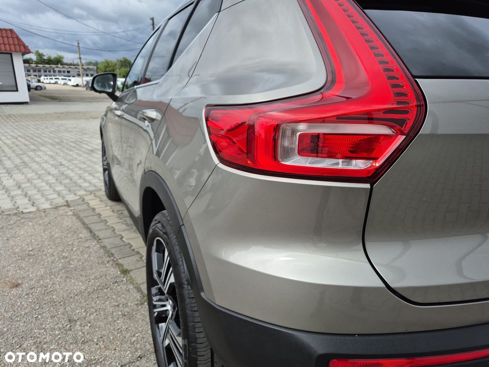 Volvo XC 40 - 2