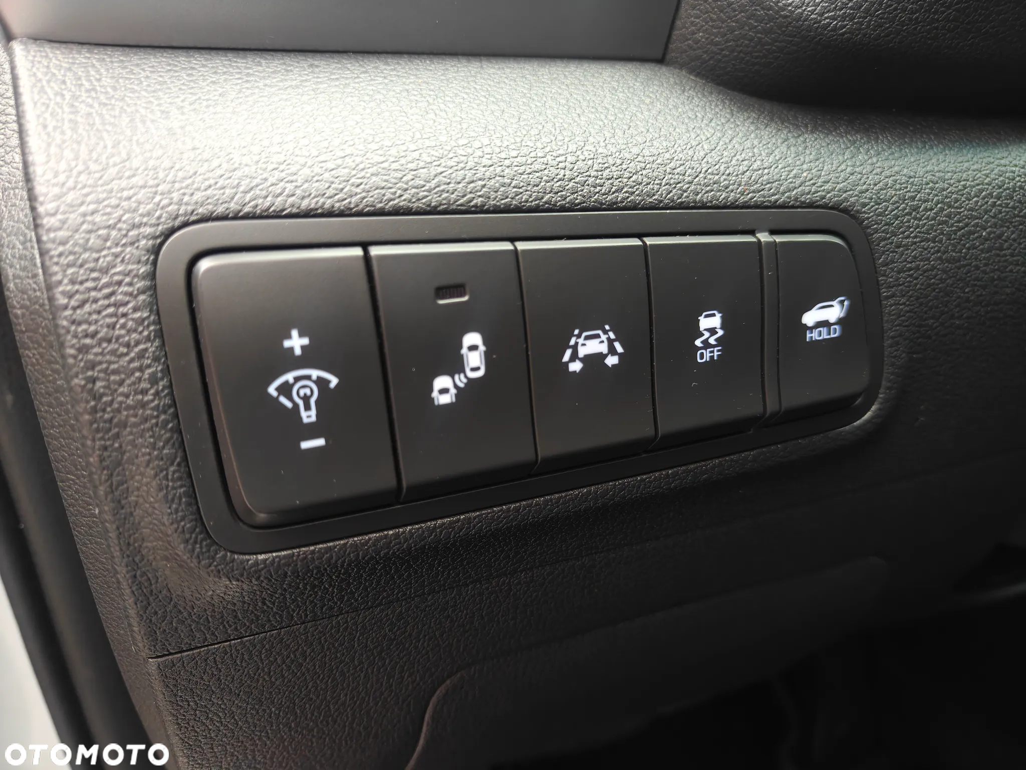 Hyundai Tucson 2.0 CRDi 4WD Automatik Premium - 31