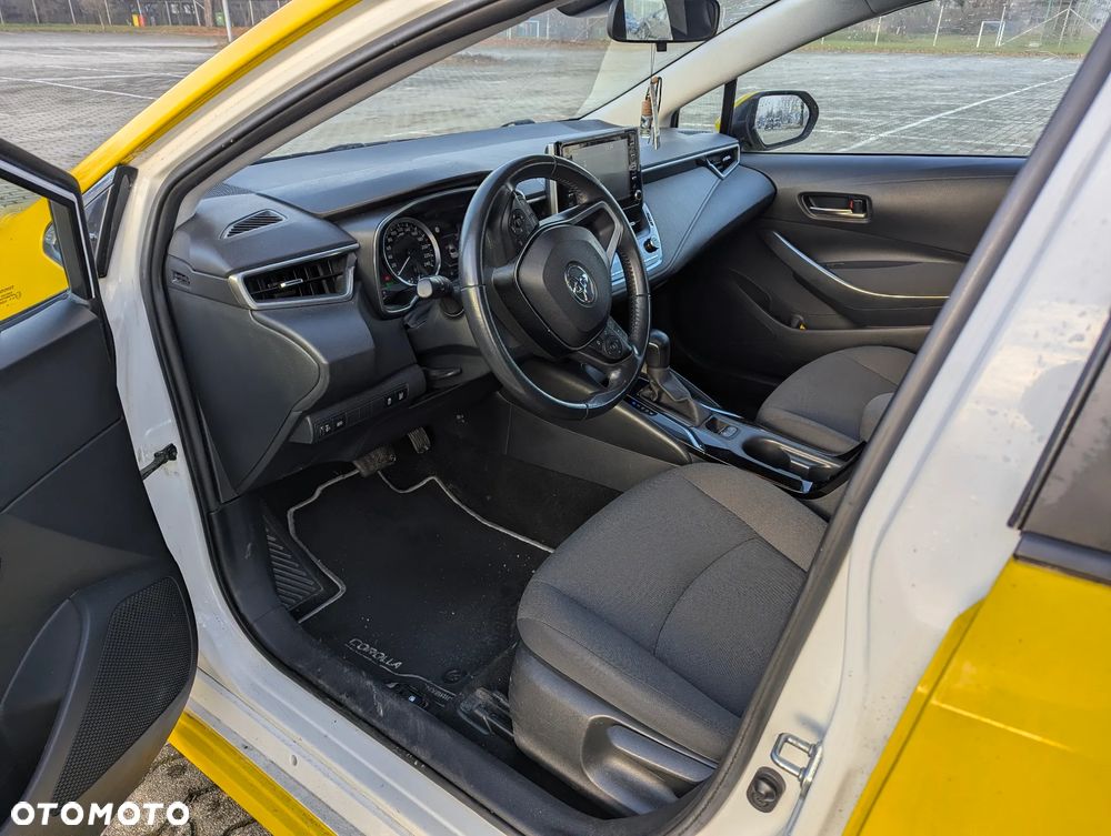 Toyota Corolla 1.8 Hybrid Comfort - 9