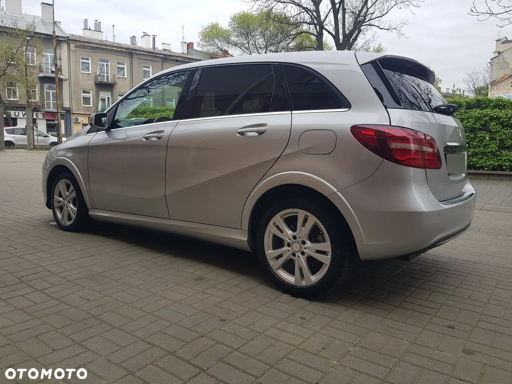 Mercedes-Benz Klasa B (Electric Drive) 250 e - 16