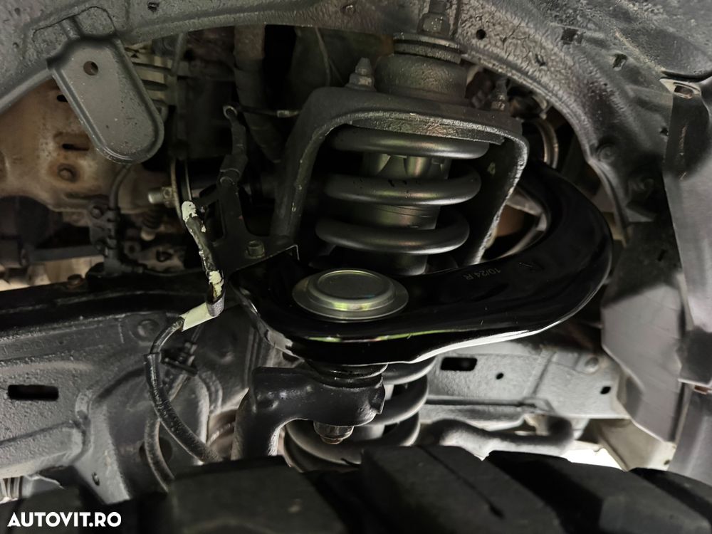 Toyota Land Cruiser 3.0 TD-4D VX - 21