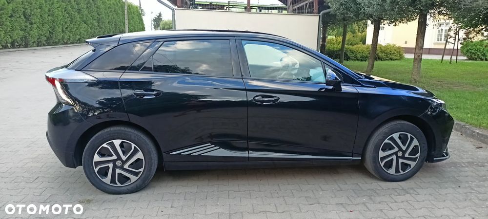 MG 4 Luxury 64 kWh - 5