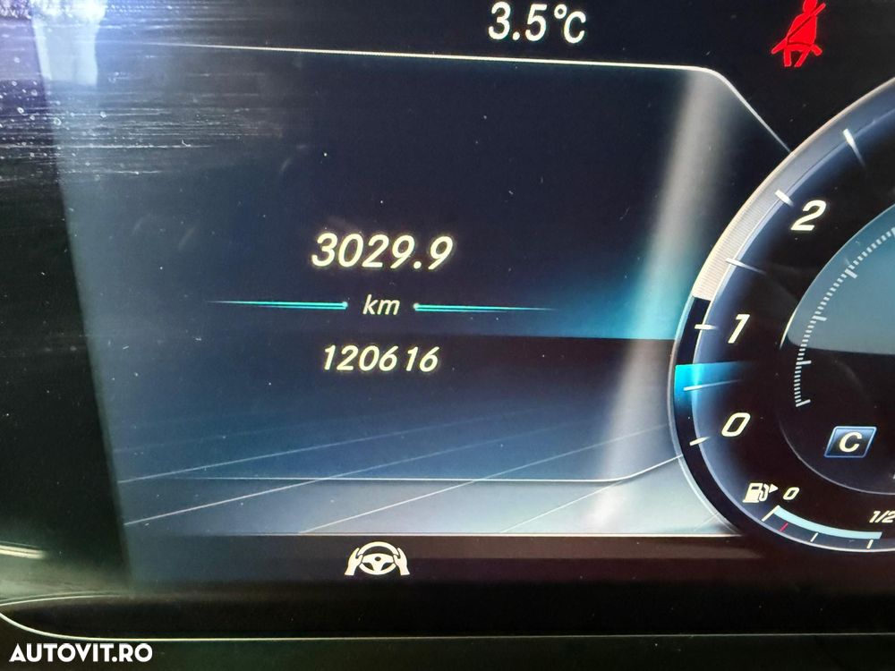 Mercedes-Benz E 200 4MATIC Aut. - 10