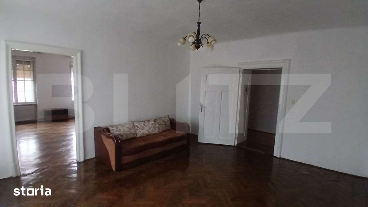 Casa de vanzare, 170 mp, zona Reghin — fotografia 1