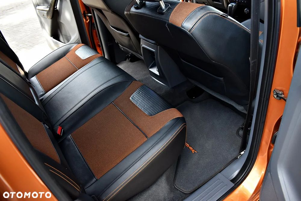 Ford Ranger 3.2 TDCi 4x4 DC Wildtrak - 35