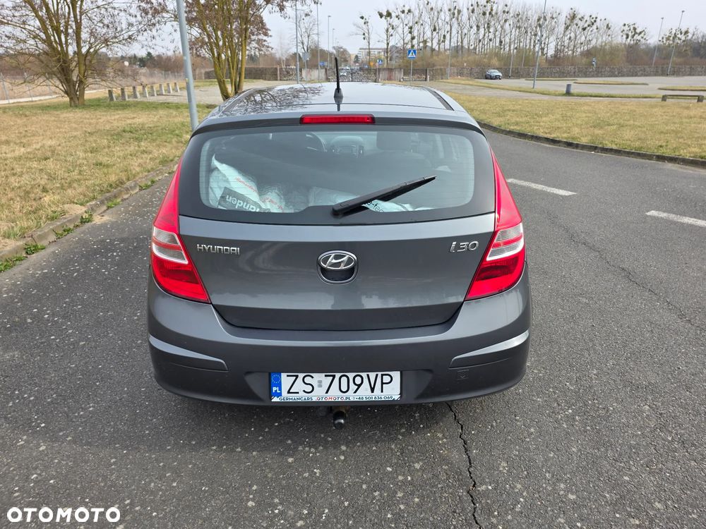 Hyundai i30 1.4 Edition Plus - 9