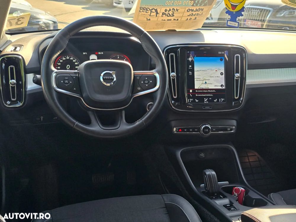 Volvo XC 40 D3 AWD Momentum Pro - 7