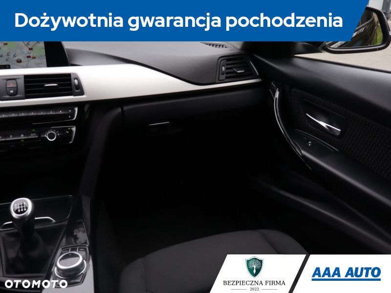 BMW Seria 3 - 10
