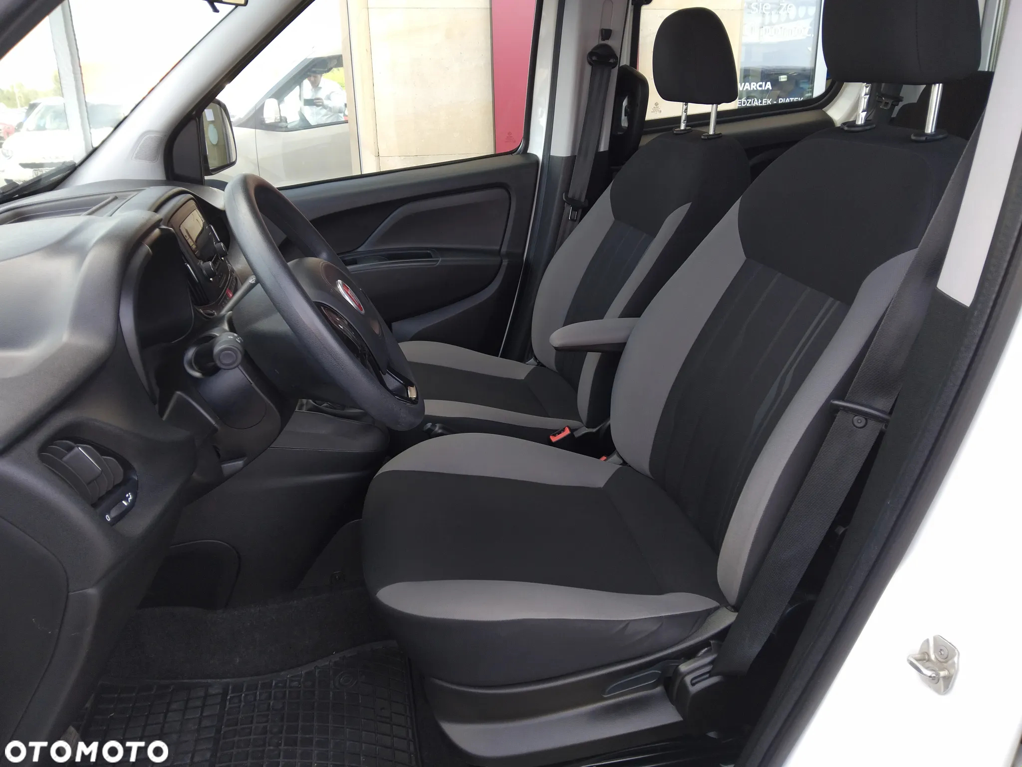 Fiat Doblo Kombi 1.6 MJ Dynamic - 11