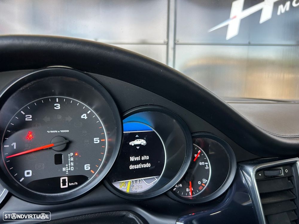 Porsche Panamera Edition - 32