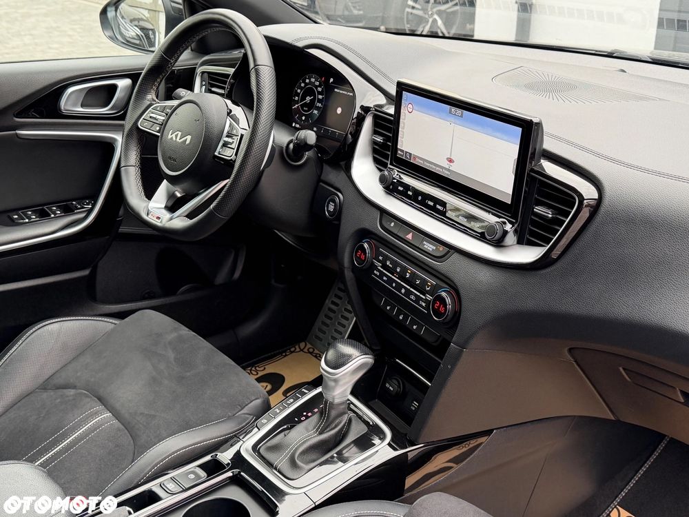 Kia ProCeed 1.5 T-GDI DCT7 OPF GT LINE - 33