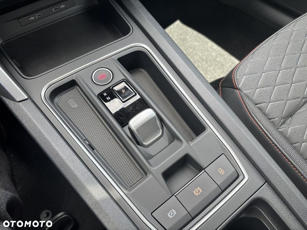 Seat Leon 1.5 eTSI FR DSG - 22