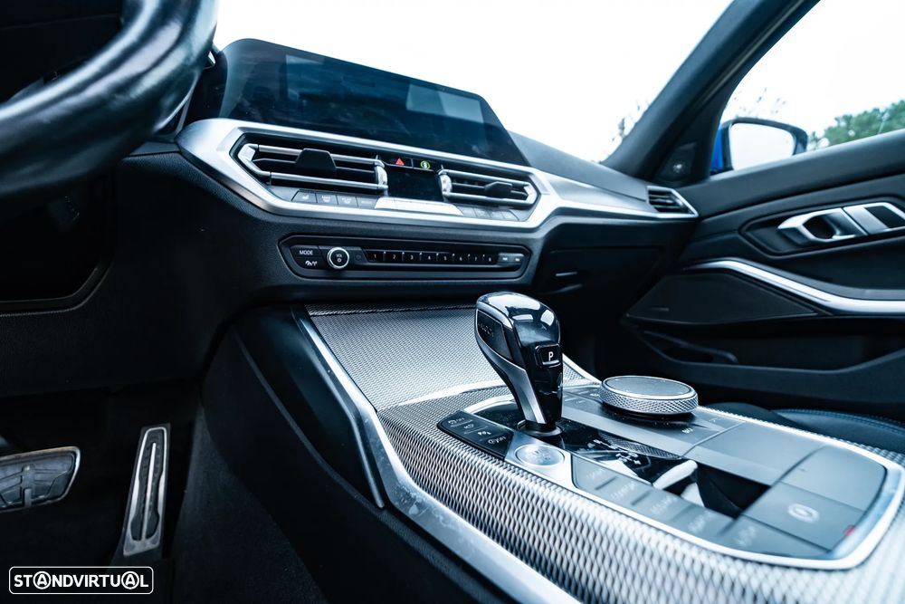 BMW 330 i Pack M Shadow Auto - 41
