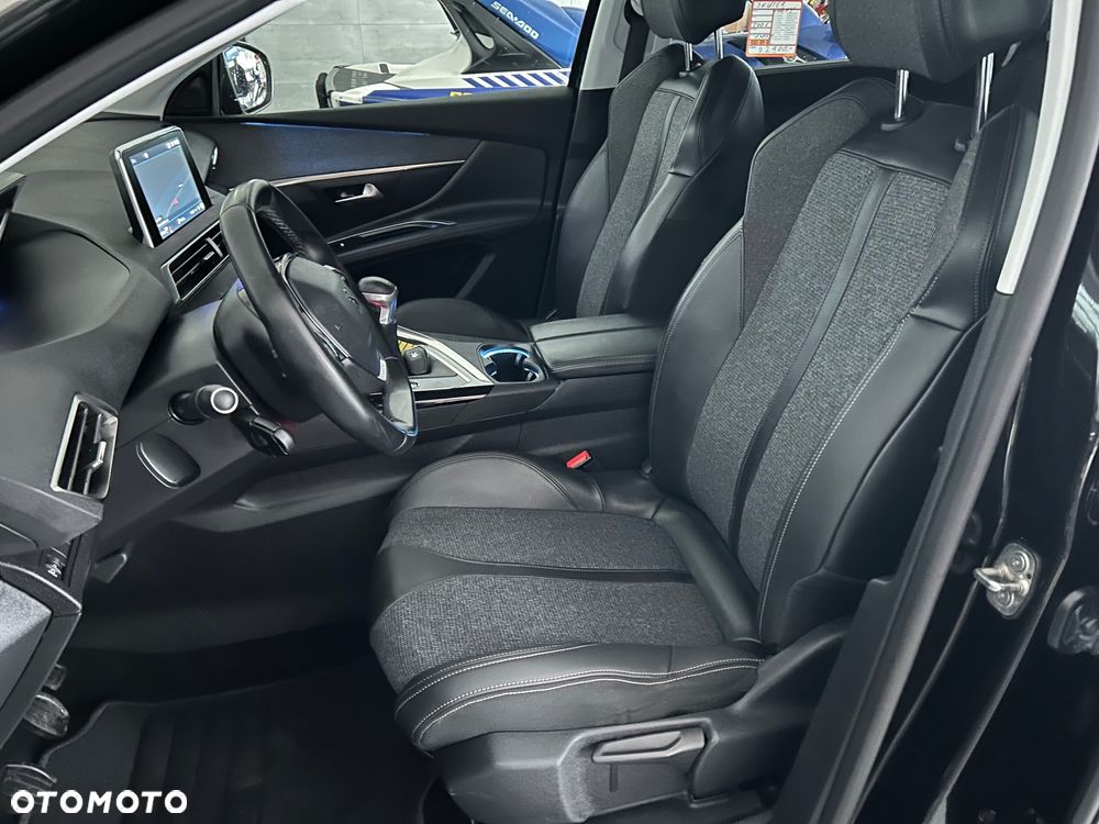 Peugeot 5008 1.2 PureTech Access S&S - 17