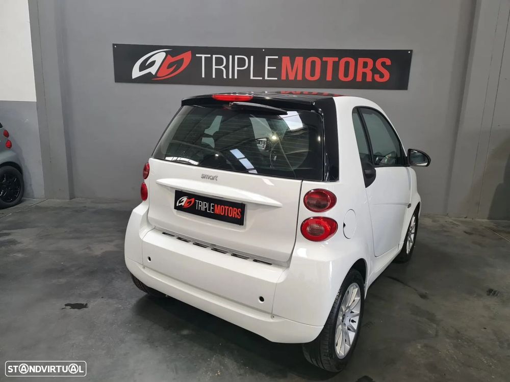 Smart ForTwo Coupé 0.8 cdi Passion 45 - 17