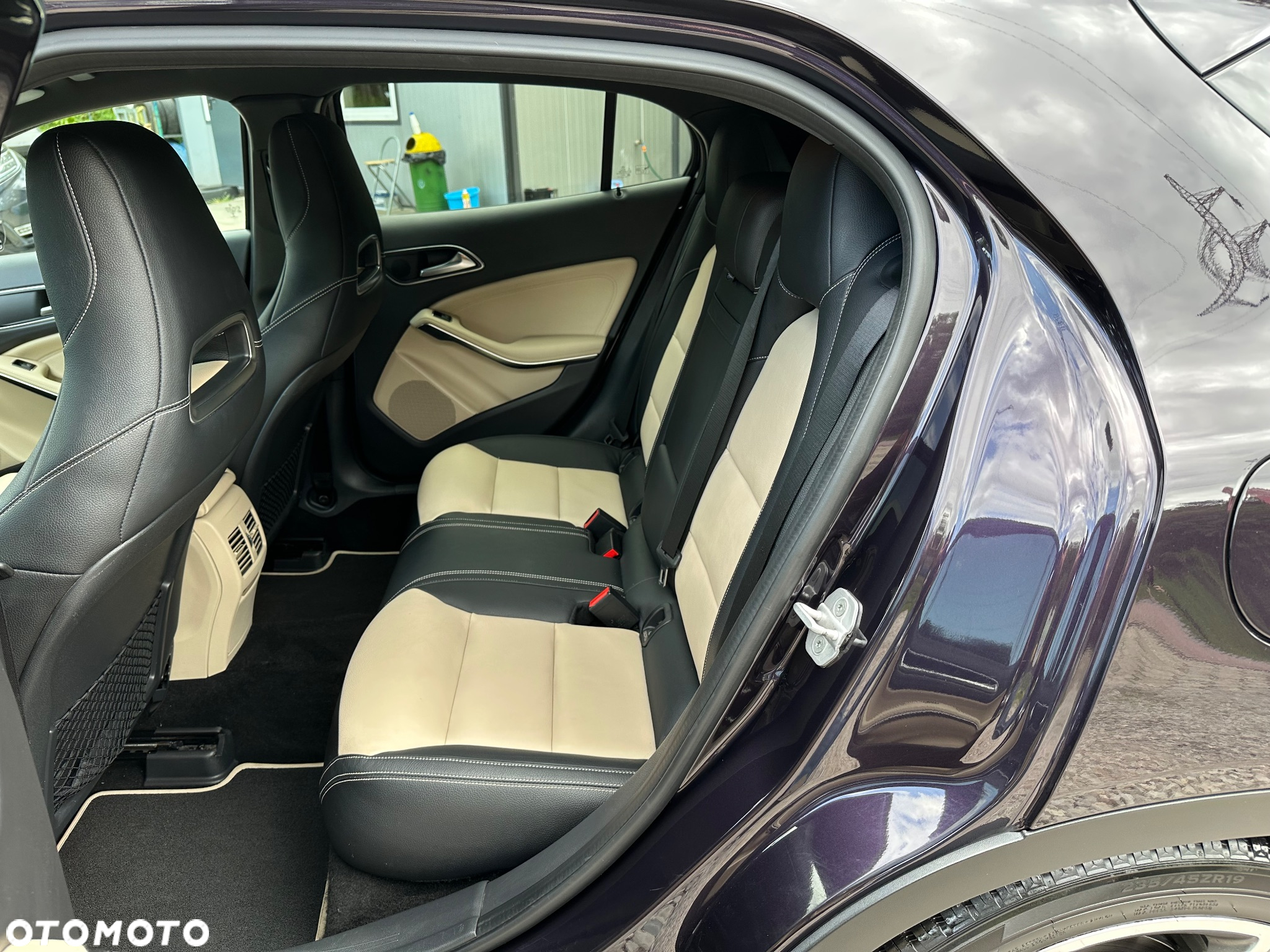 Mercedes-Benz GLA 250 4-Matic - 13