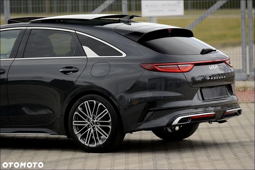 Kia ProCeed 1.5 T-GDI DCT7 OPF GT LINE - 9