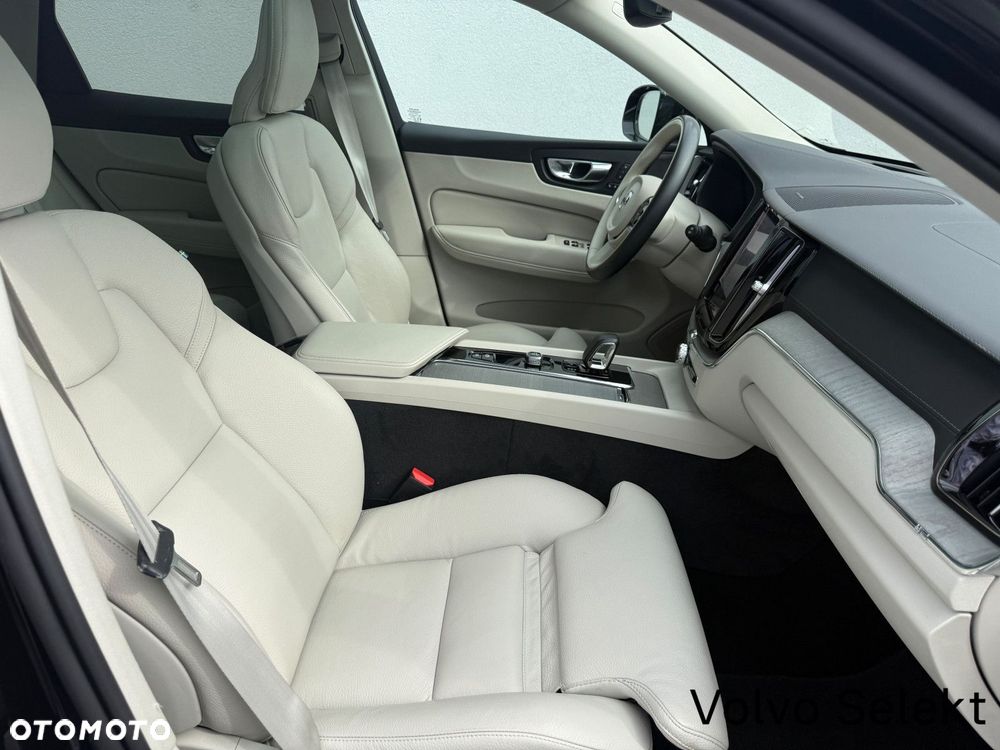Volvo XC 60 - 36