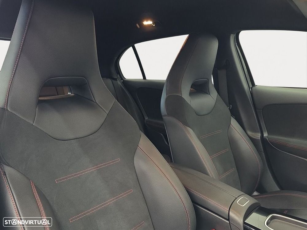 Mercedes-Benz A 200 - 12