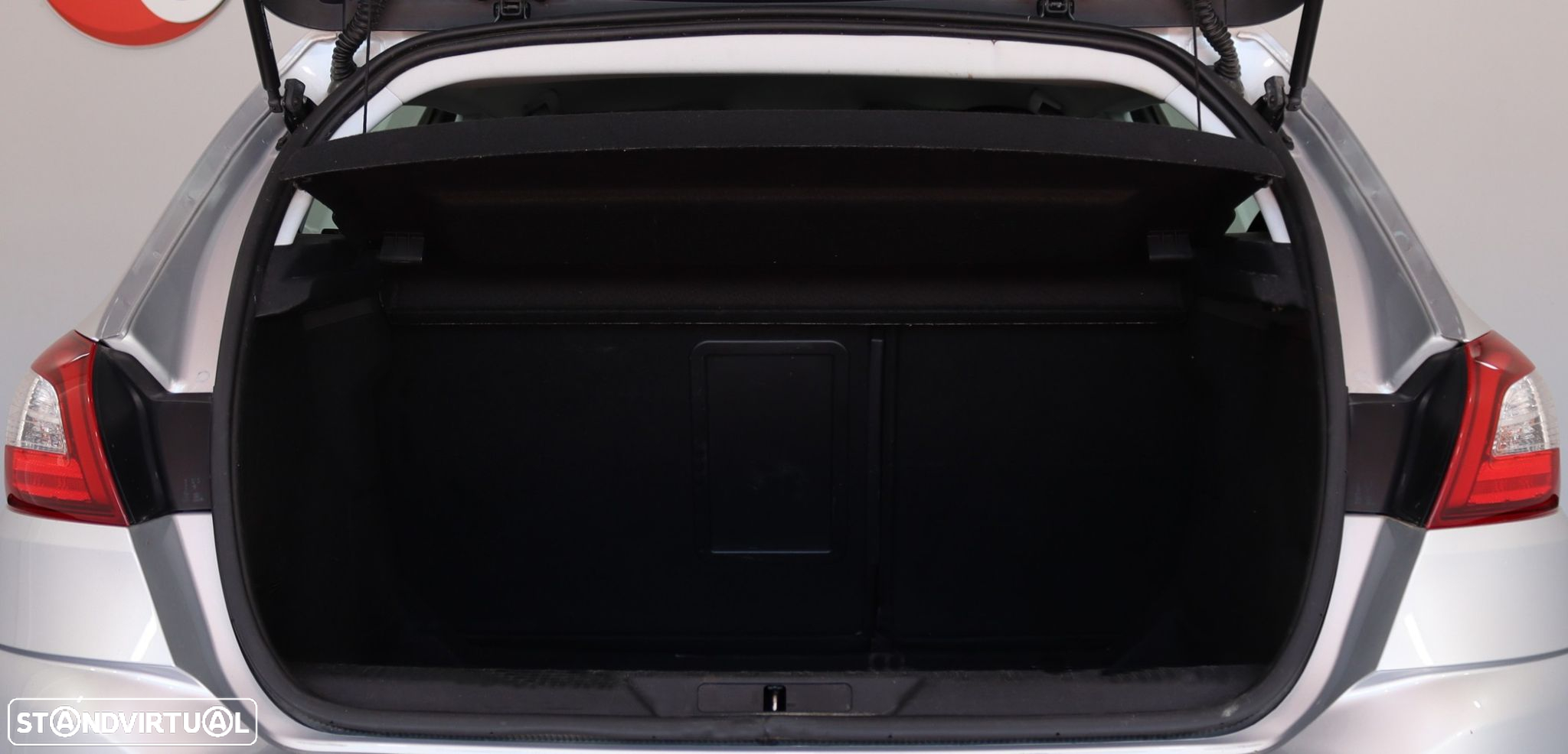 Peugeot 308 1.2 PureTech Allure - 15
