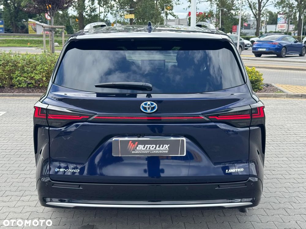 Toyota Sienna - 21