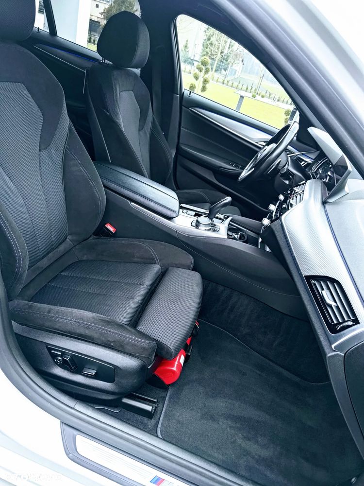 BMW Seria 5 - 12
