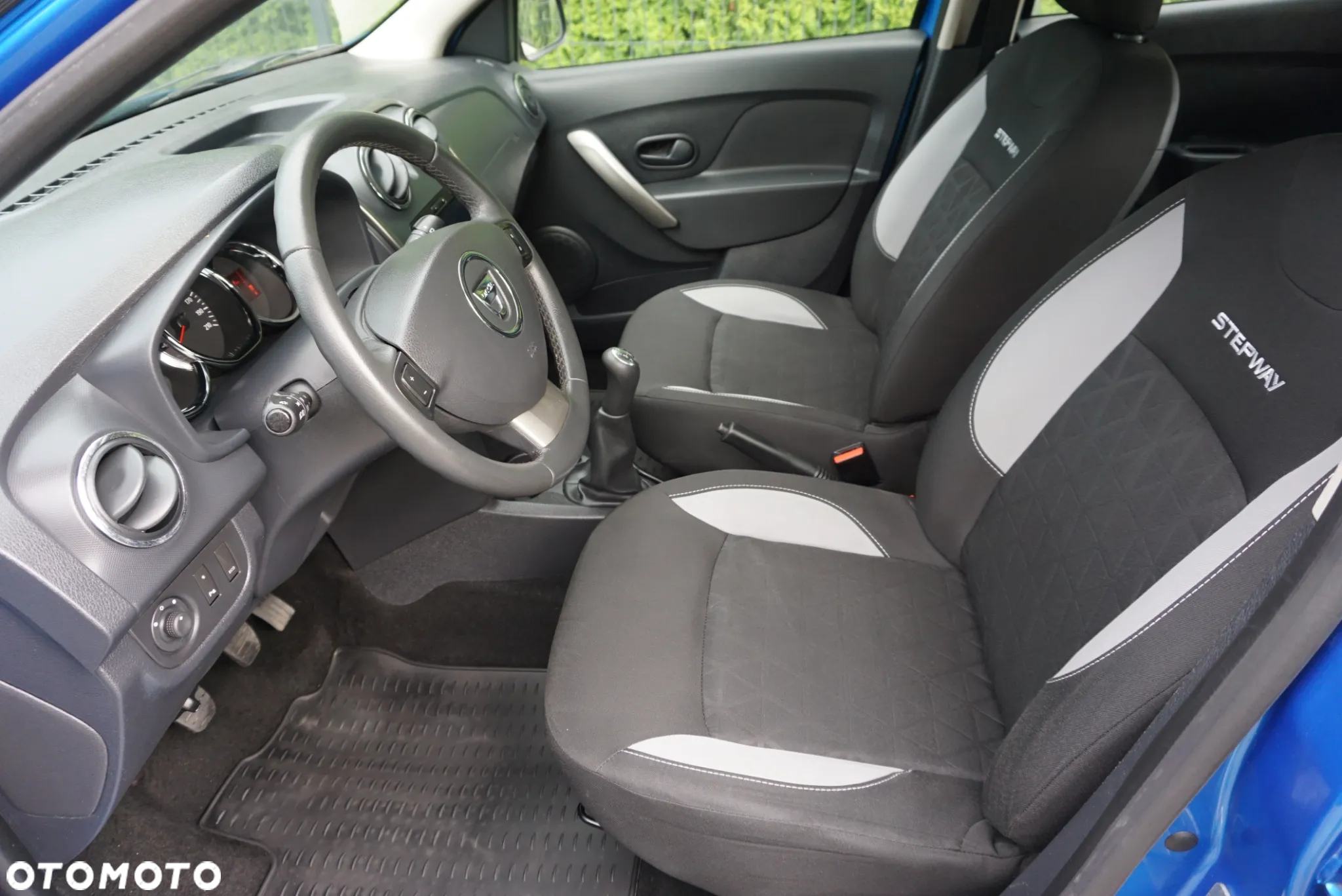 Dacia Sandero Stepway TCe 90 (S&S) Celebration - 17