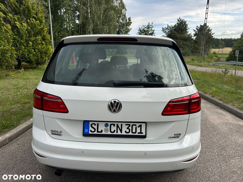 Volkswagen Golf - 11