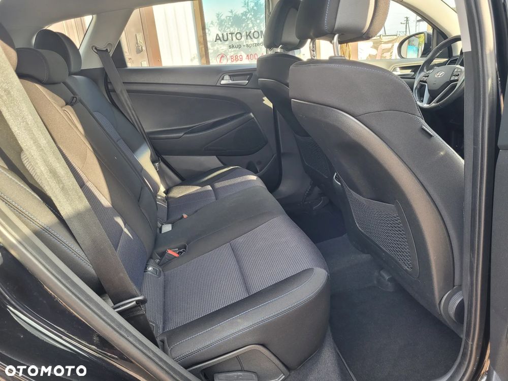Hyundai Tucson - 16