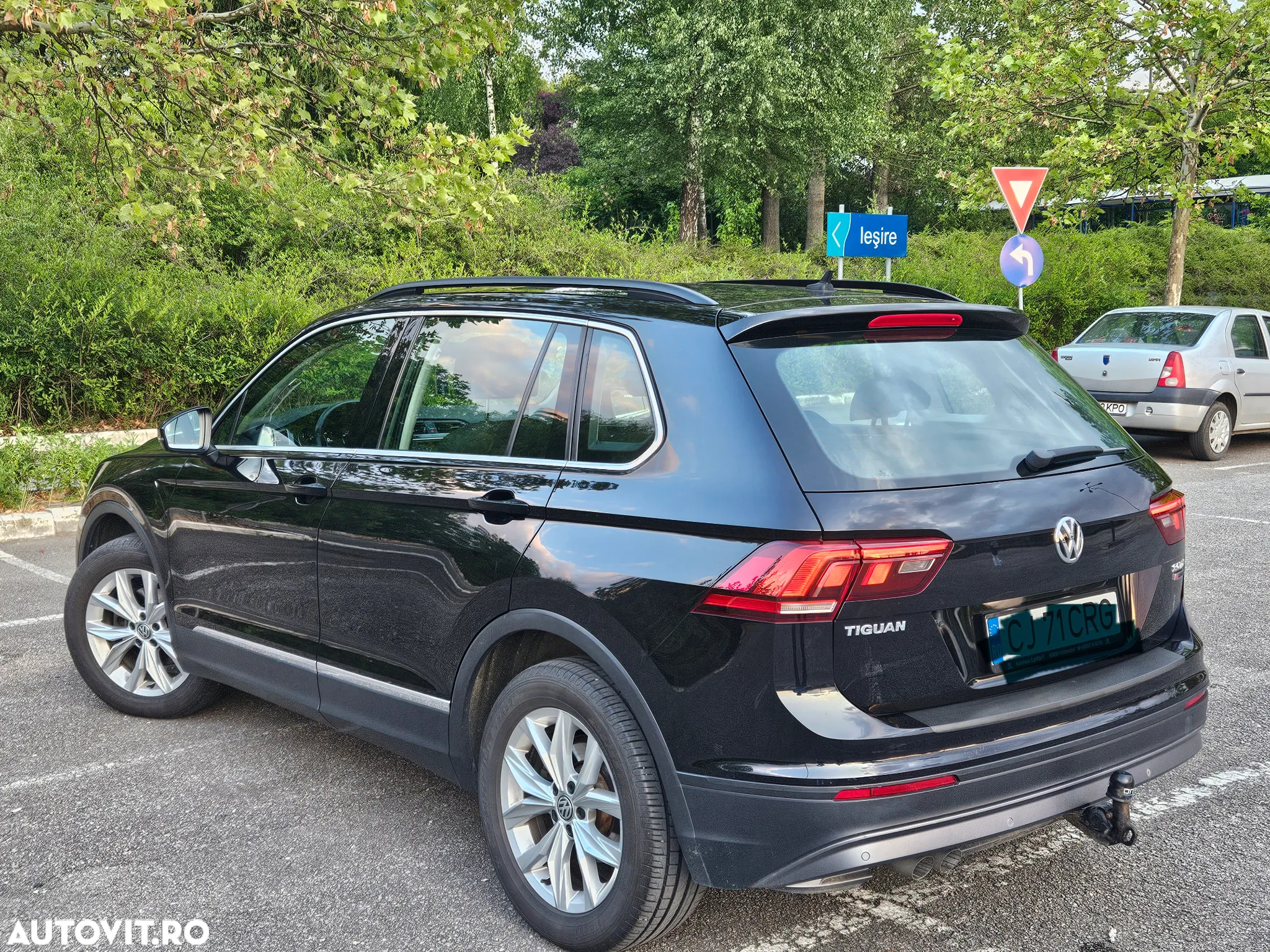 Volkswagen Tiguan 2.0 TDI SCR 4MOTION DSG Elegance - 4