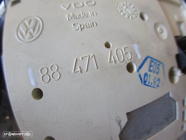 Quadrante 88471405 87001238 VW  POLO 3 6N FASE 2 2000 1.4I 60CV 5P CINZA KM/H 106144 - 4