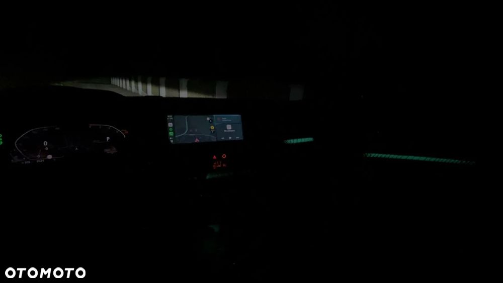 BMW Seria 2 220d xDrive - 38