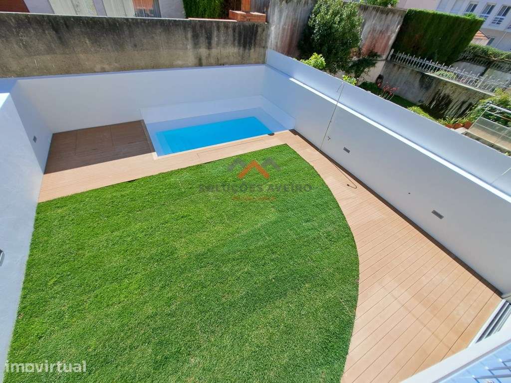 MORADIA T4 NOVA DE LUXO | CENTRO DE AVEIRO | PISCINA + ELEVADOR - Grande imagem: 4/25