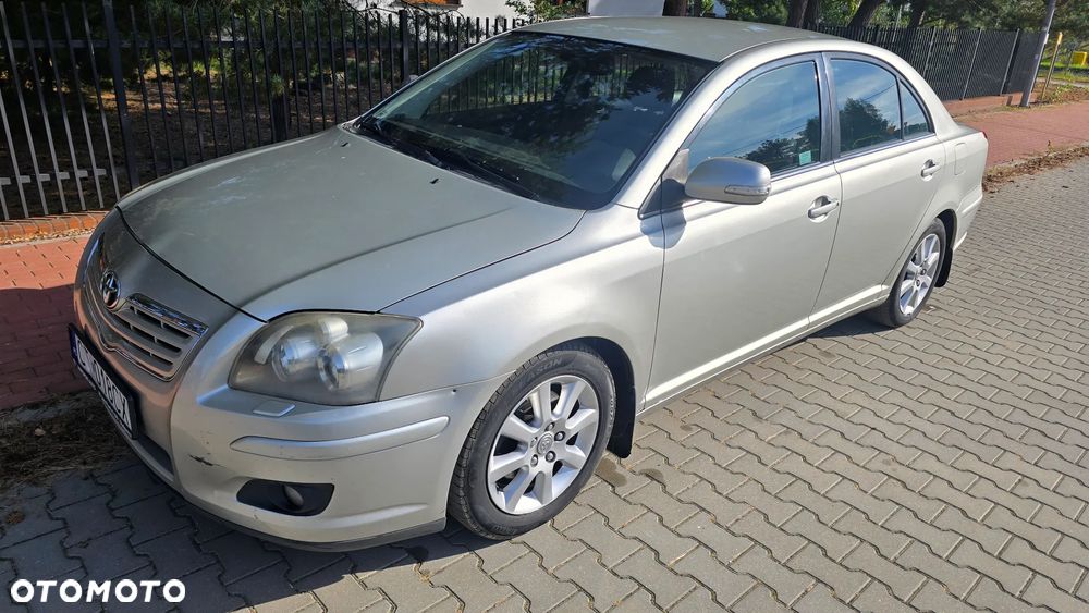 Toyota Avensis - 3