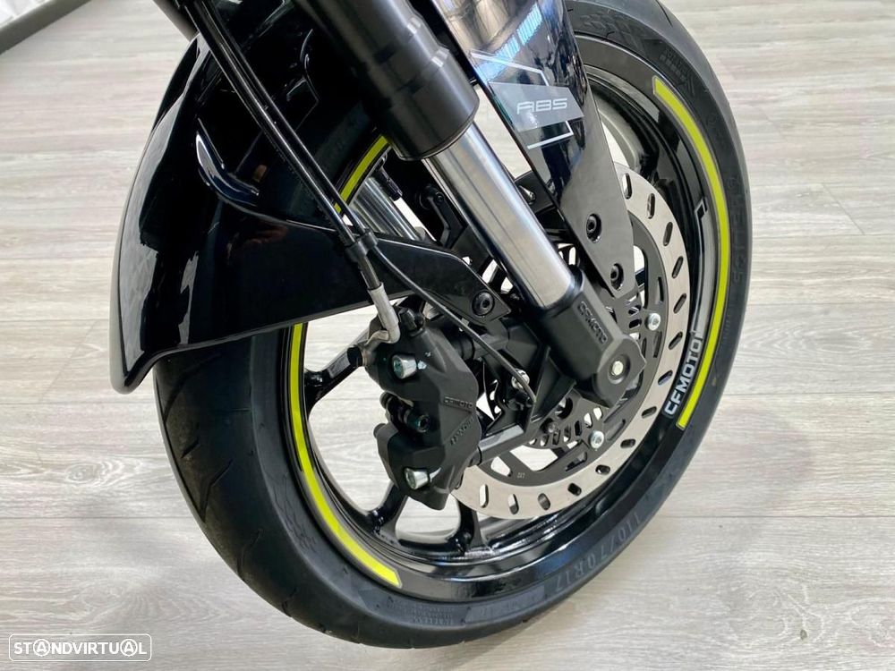 CF Moto 125NK - 9