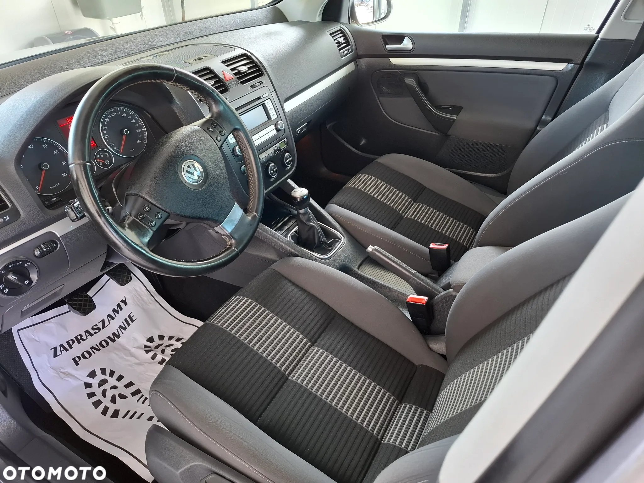 Volkswagen Golf 1.6 United - 17