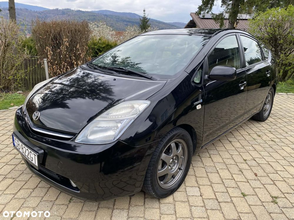 Toyota Prius 1.5 VVT-i Sol - 28