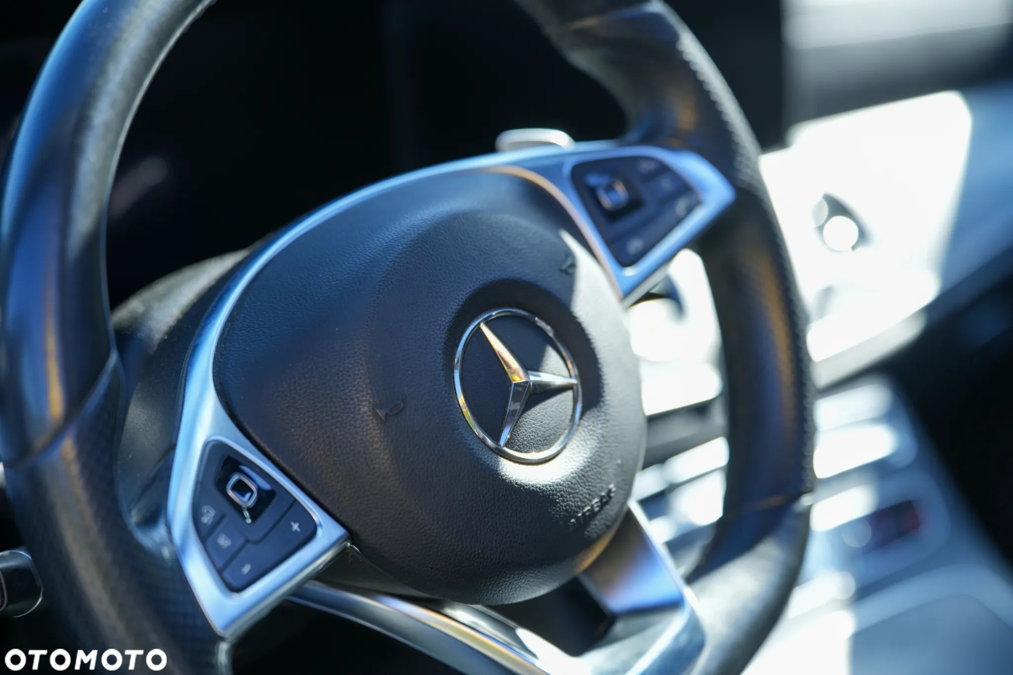 Mercedes-Benz Klasa E 200 d T 9G-TRONIC AMG Line - 17