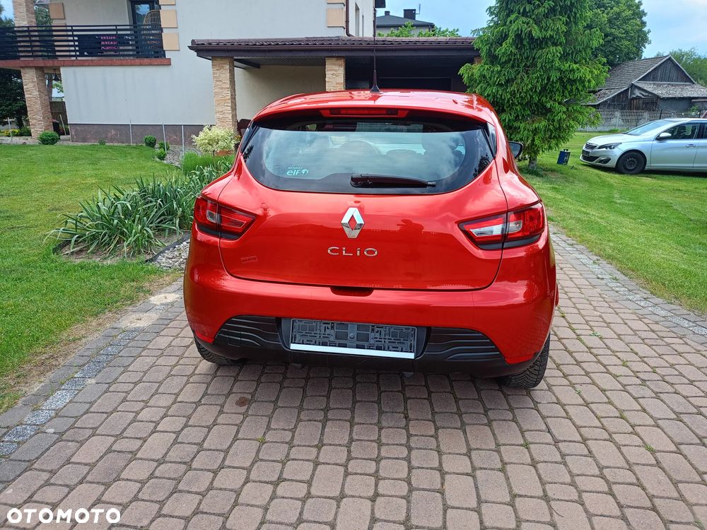 Renault Clio 1.2 16V 75 Expression - 7
