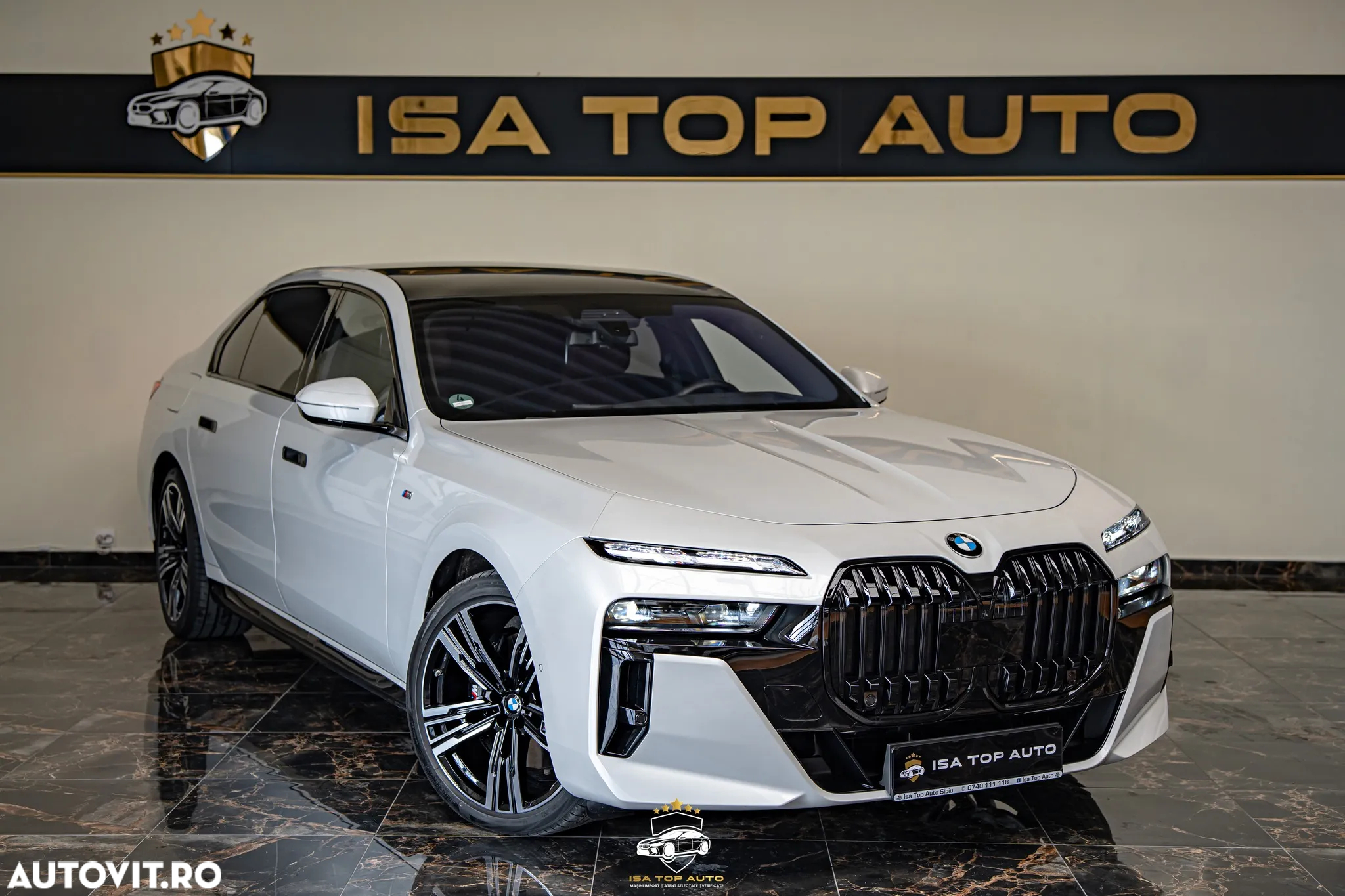 BMW Seria 7 740d xDrive MHEV - 14