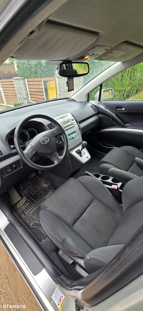 Toyota Corolla Verso - 15